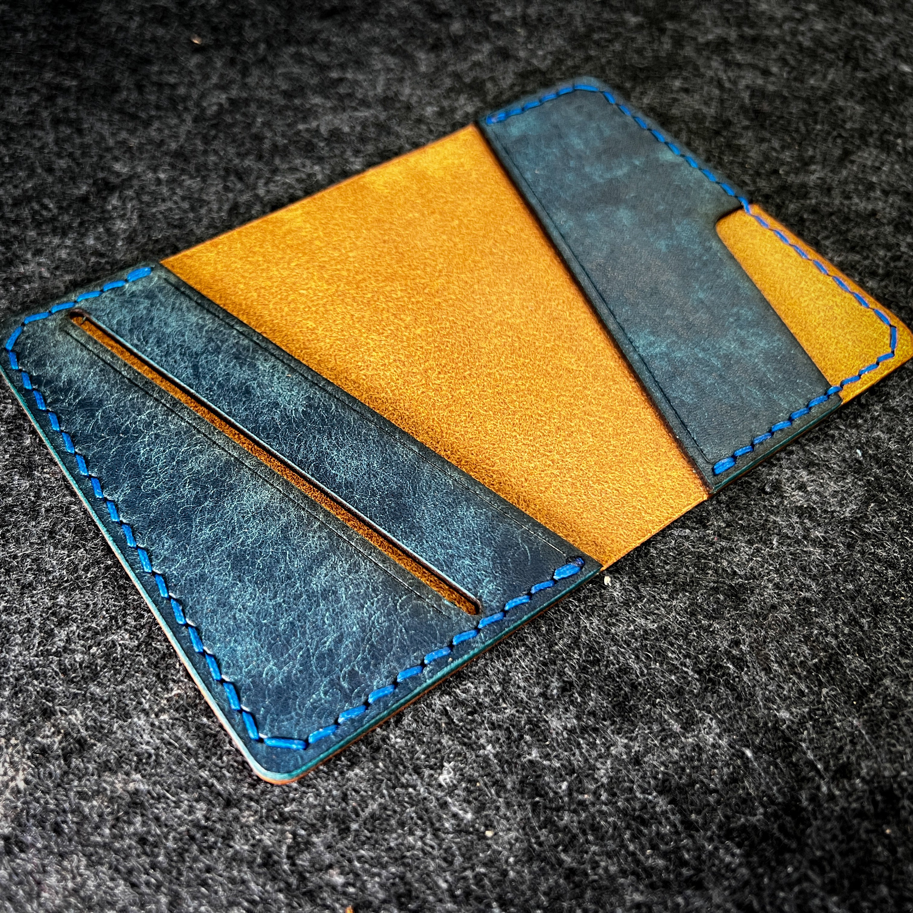 MICRO Bifold LITE 2